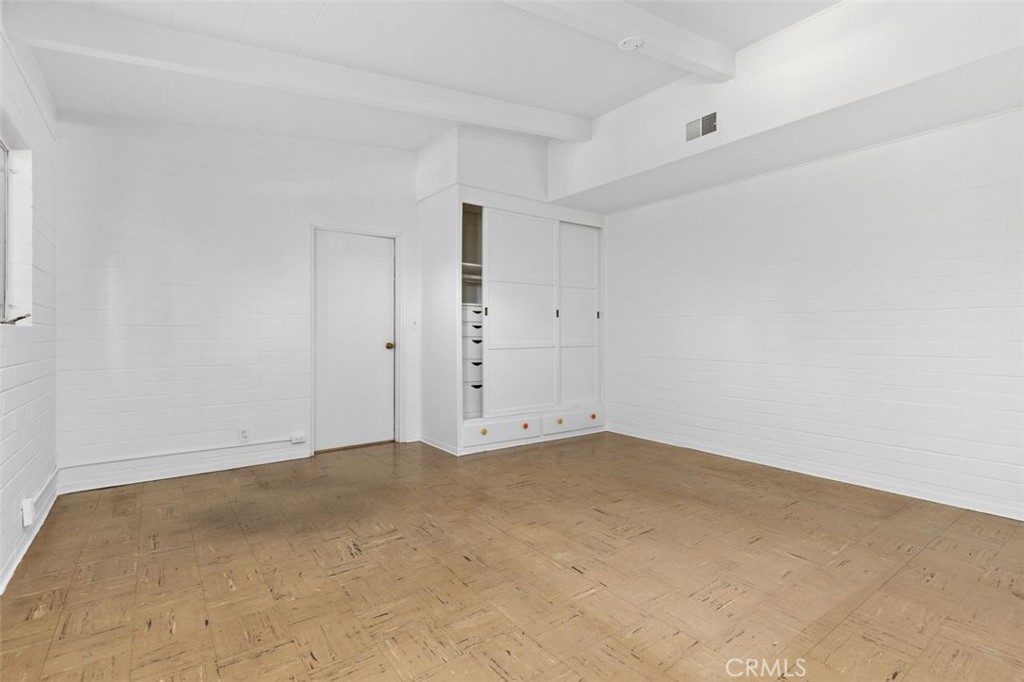 444 Oneida Drive Property Photo 39