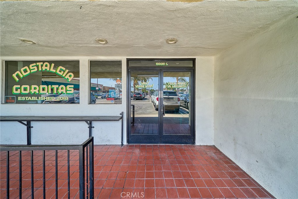 5835 Bellflower Boulevard C Property Photo 24