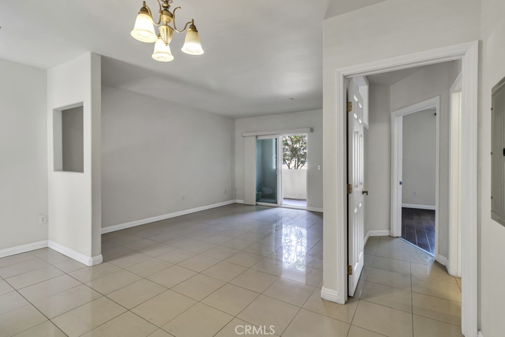 411 S Garfield Avenue 30 Property Photo 10