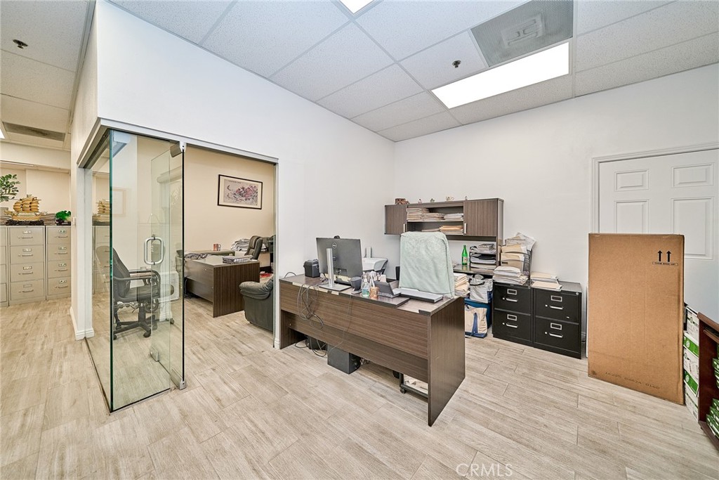 308 S First F Property Photo 9