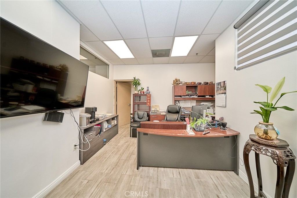 308 S First F Property Photo 16
