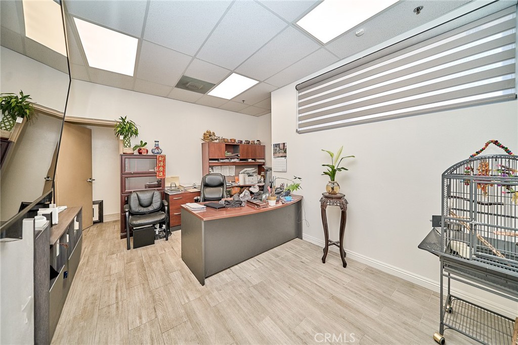 308 S First F Property Photo 19