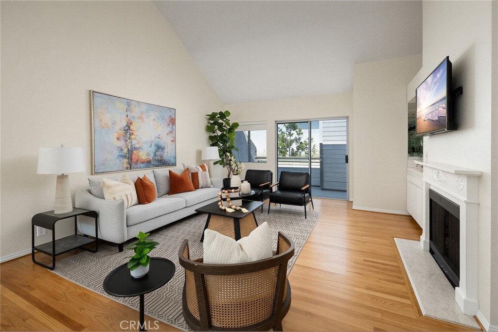 961 E California Boulevard 327 Property Photo 11