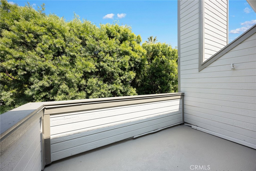 961 E California Boulevard 327 Property Photo 26