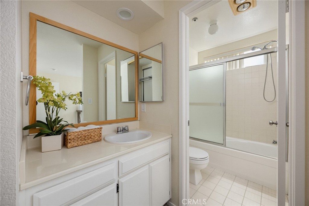 961 E California Boulevard 327 Property Photo 31