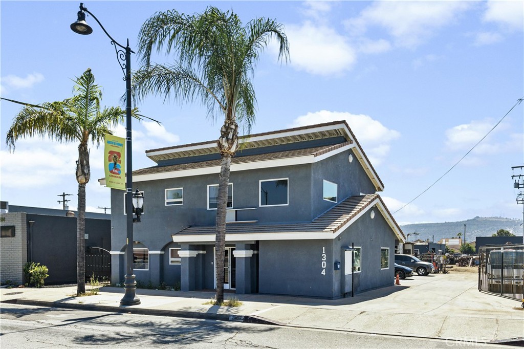 1304 Santa Anita Property Photo 1