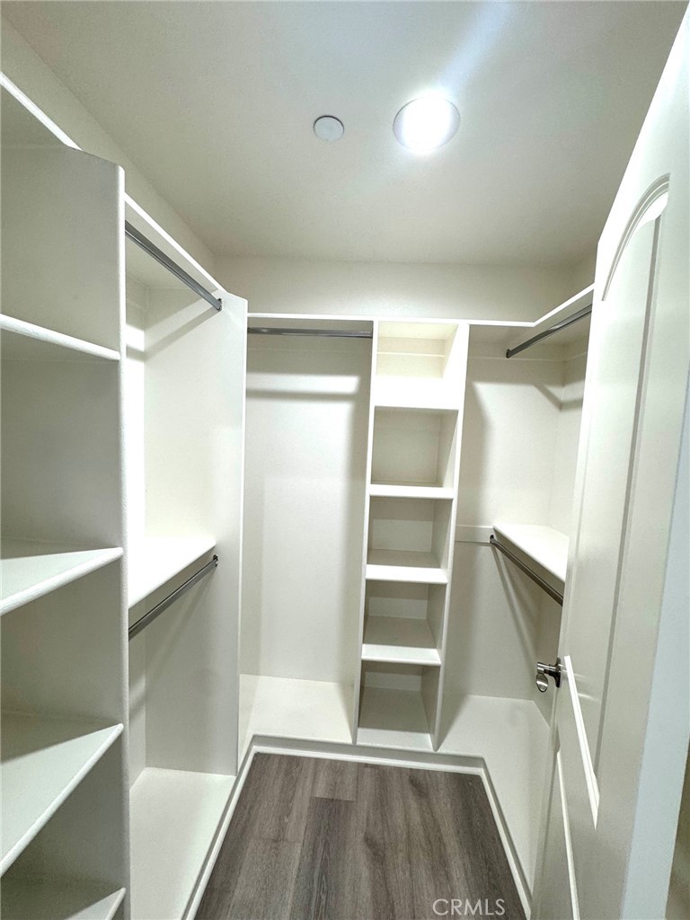 15616 Amar Road B Property Photo 19