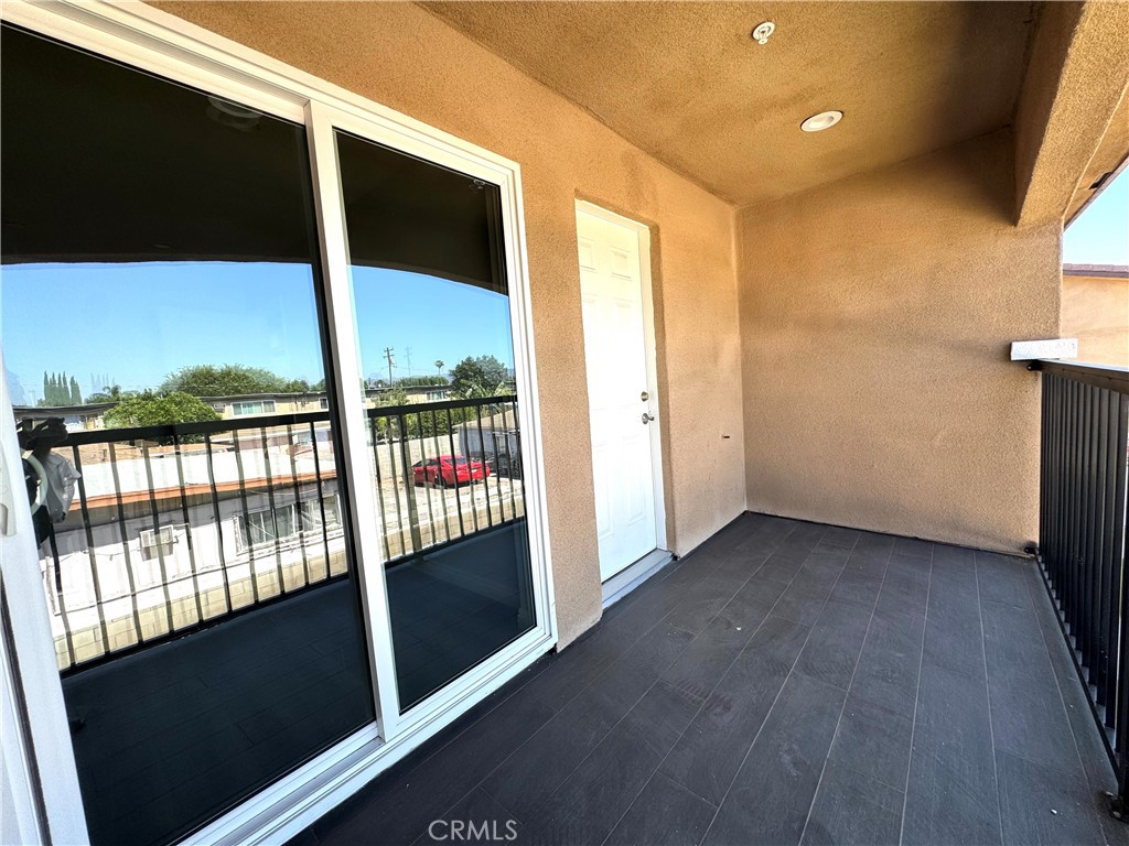 15616 Amar Road C Property Photo 10