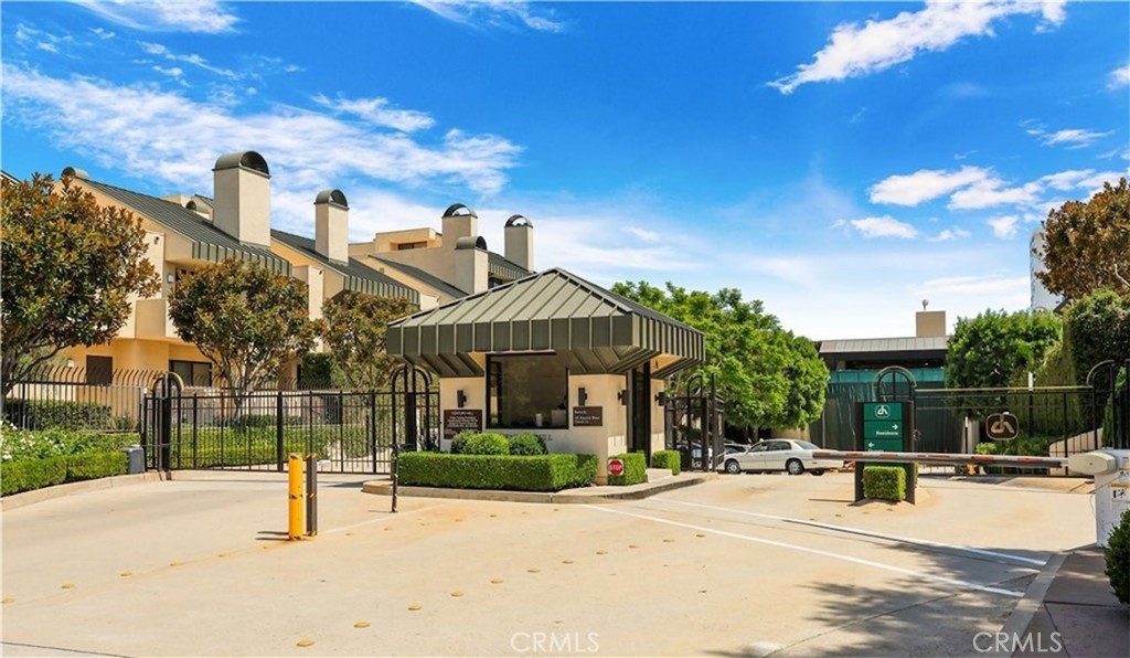 2451 Century Property Photo 20