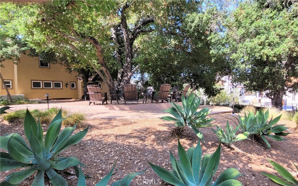 278 S Arroyo D Property Photo 12