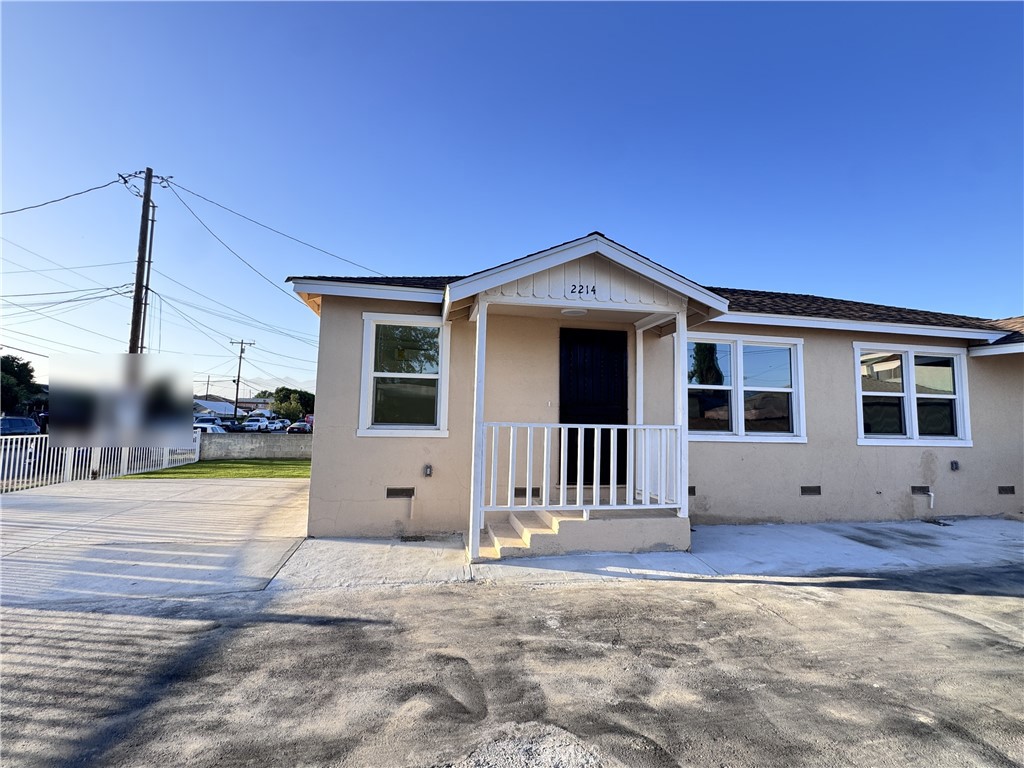 2214 Continental Avenue Property Photo 1