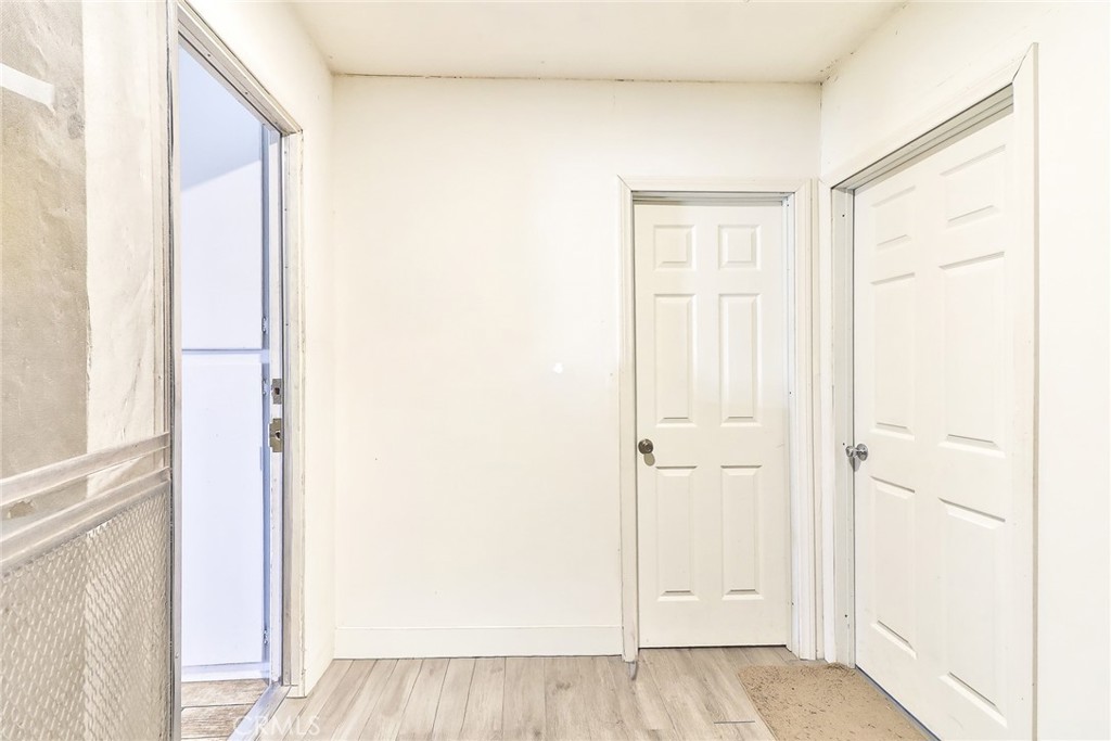 8936 Summerwood Way Property Photo 13