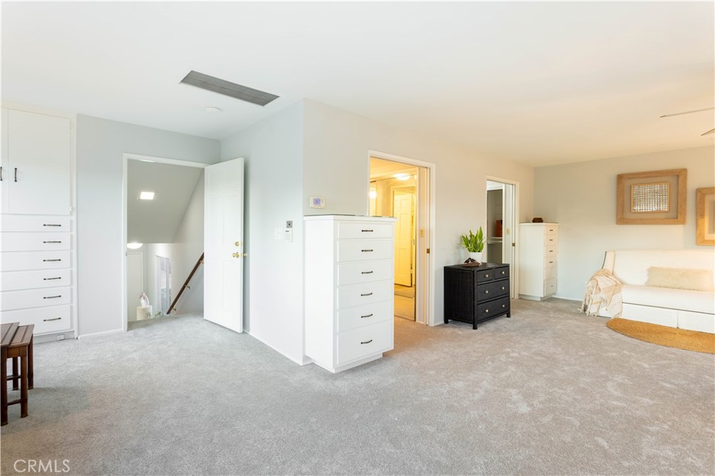 1001 Briarcliff Property Photo 28