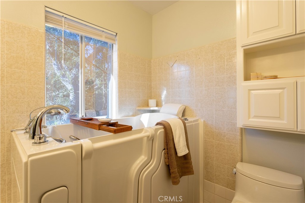 1001 Briarcliff Property Photo 33