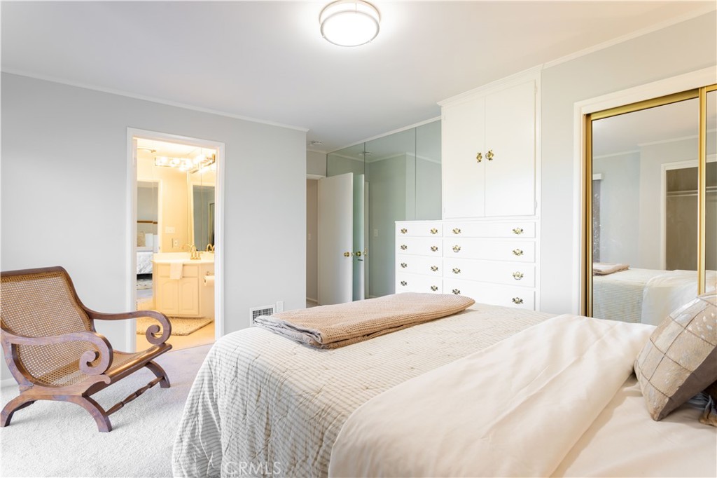 1001 Briarcliff Property Photo 38