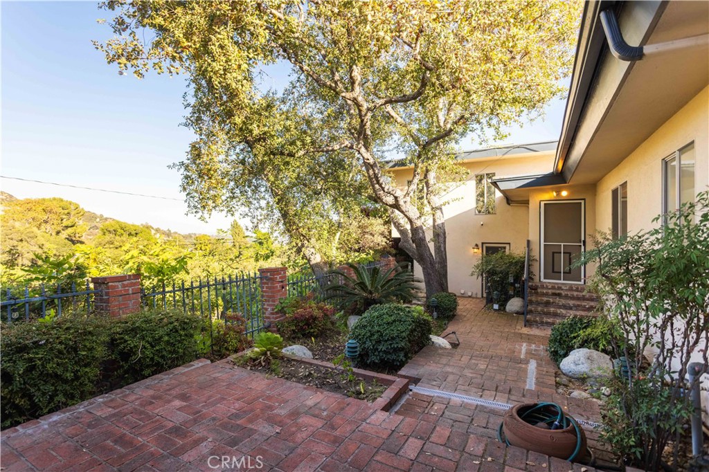 1001 Briarcliff Property Photo 39