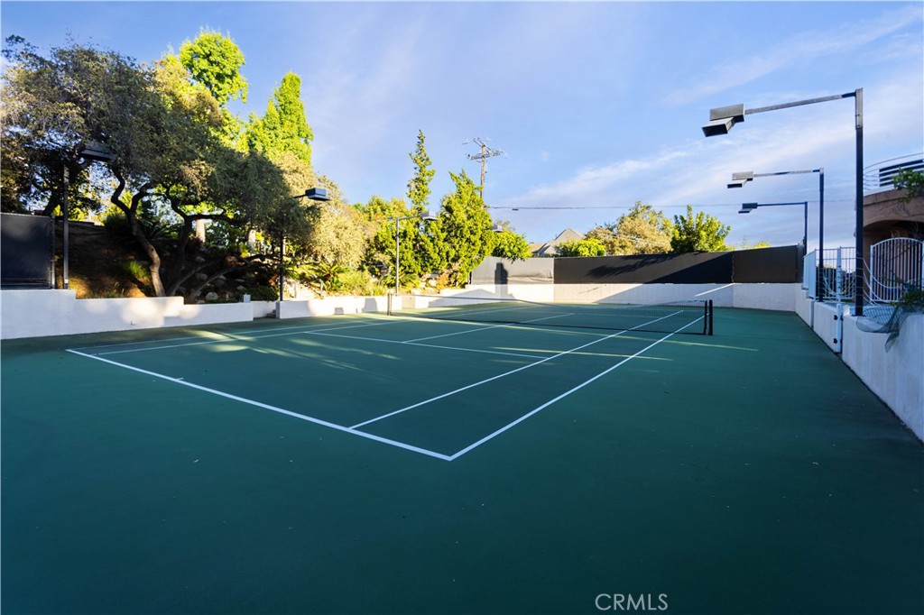 1001 Briarcliff Property Photo 54