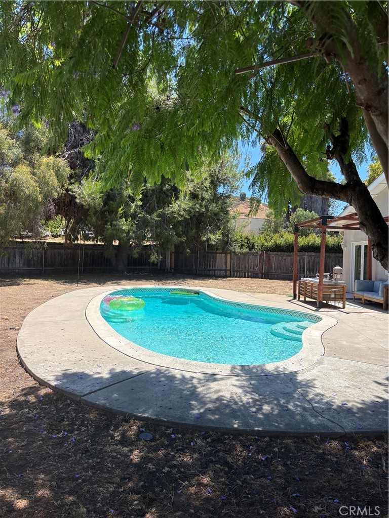 13029 Earlgate Court Property Photo 10