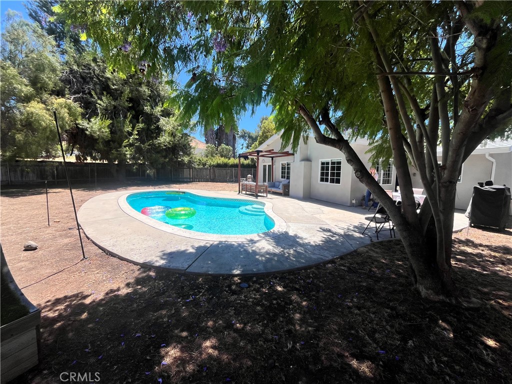13029 Earlgate Court Property Photo 13