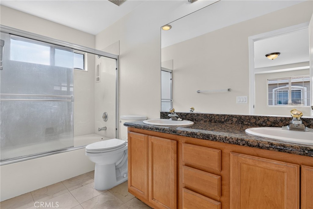 6123 Rosemead Property Photo 20