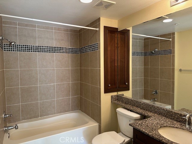 2238 Scholarship Property Photo 9
