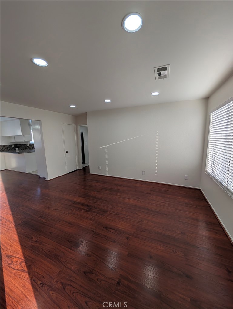845 W Olive Avenue B Property Photo 5