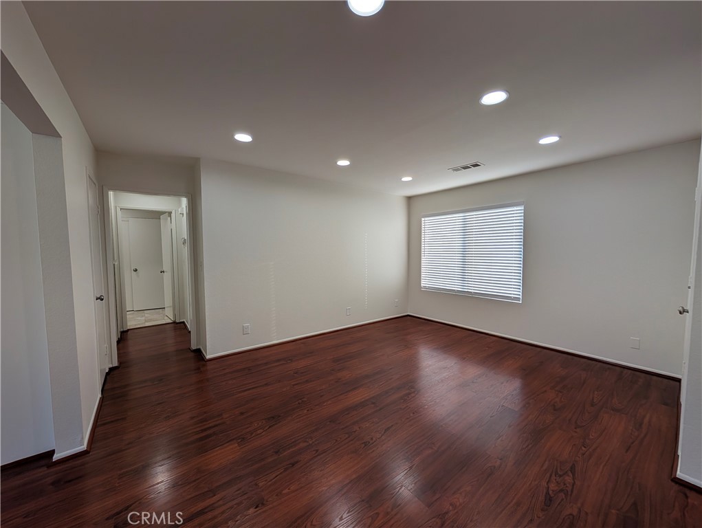 845 W Olive Avenue B Property Photo 9