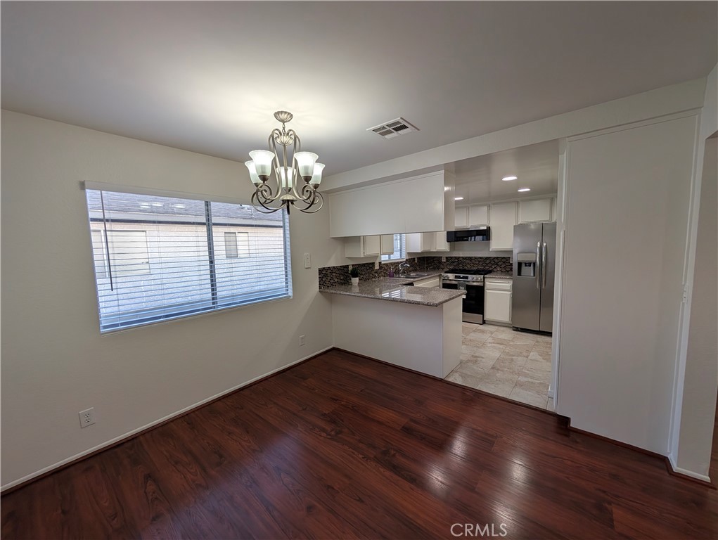 845 W Olive Avenue B Property Photo 12