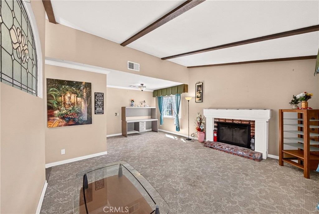 43056 Larwood Street Property Photo 6
