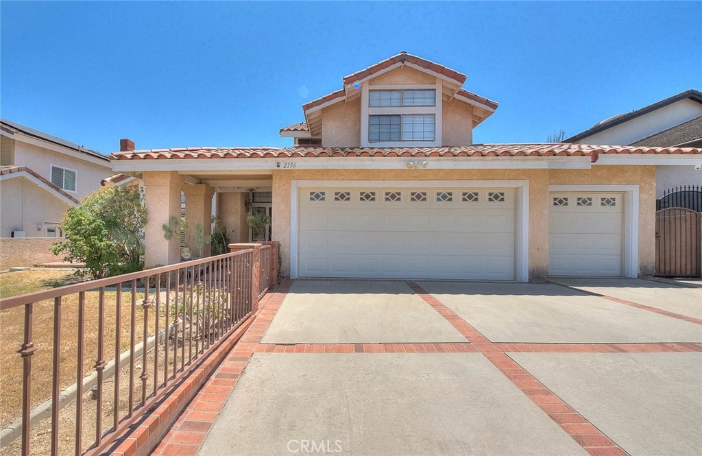 2156 Tomich Property Photo