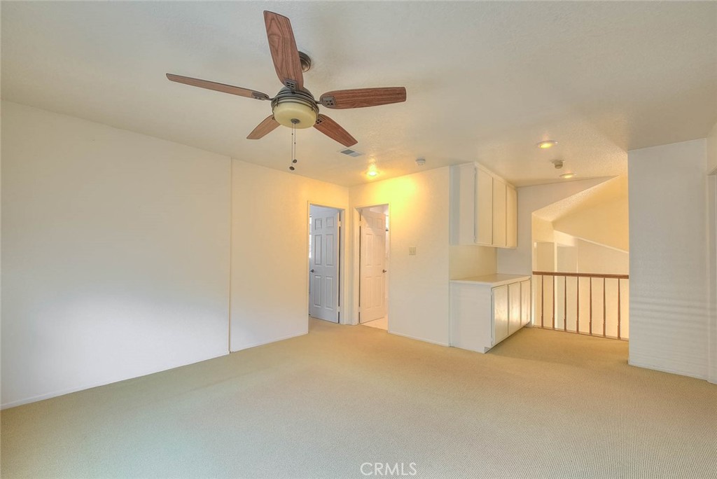 2156 Tomich Property Photo 26