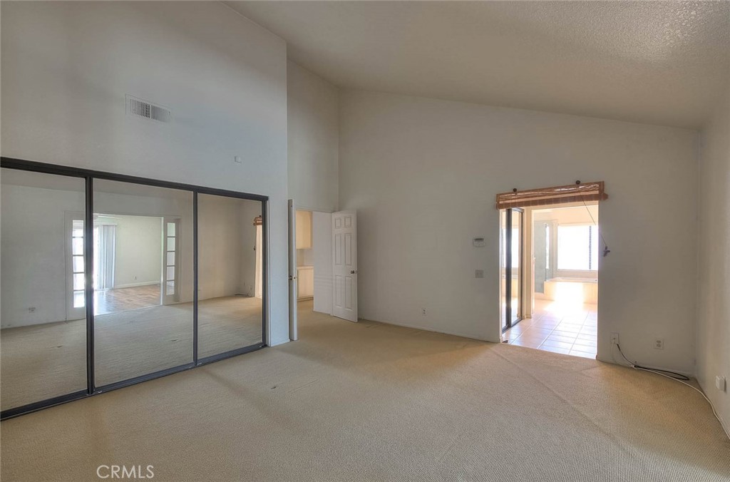2156 Tomich Property Photo 29