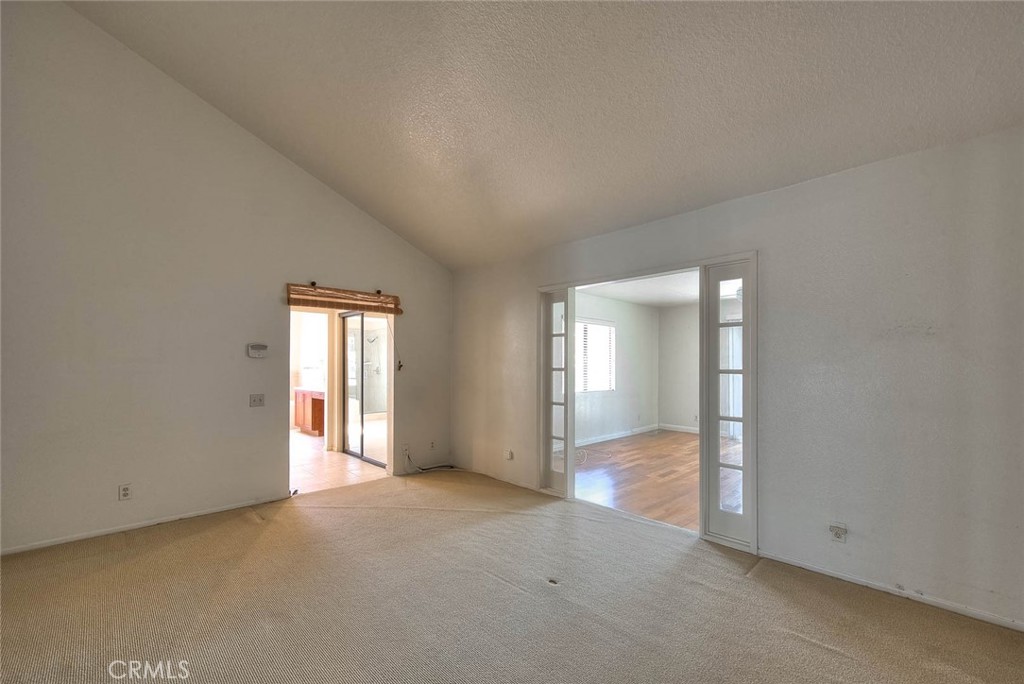 2156 Tomich Property Photo 36