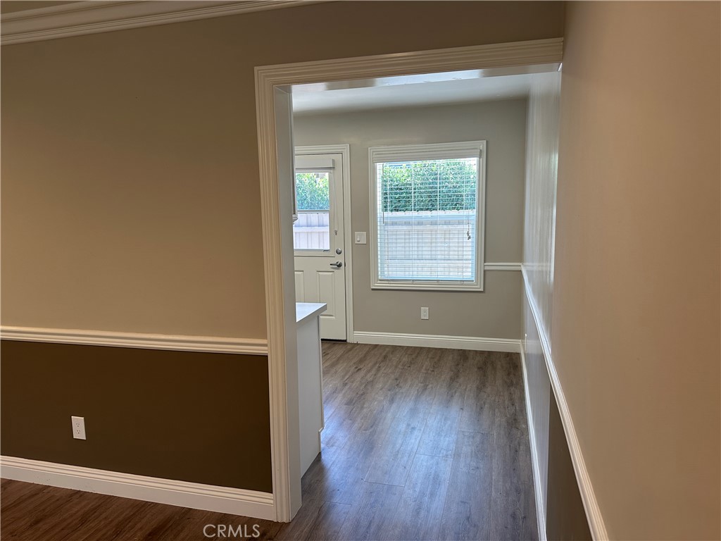 406 S 5th Avenue Property Photo 7