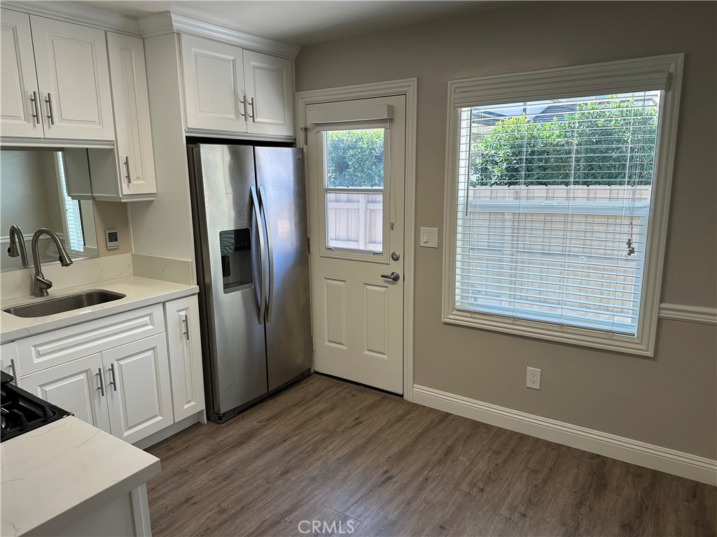 406 S 5th Avenue Property Photo 13