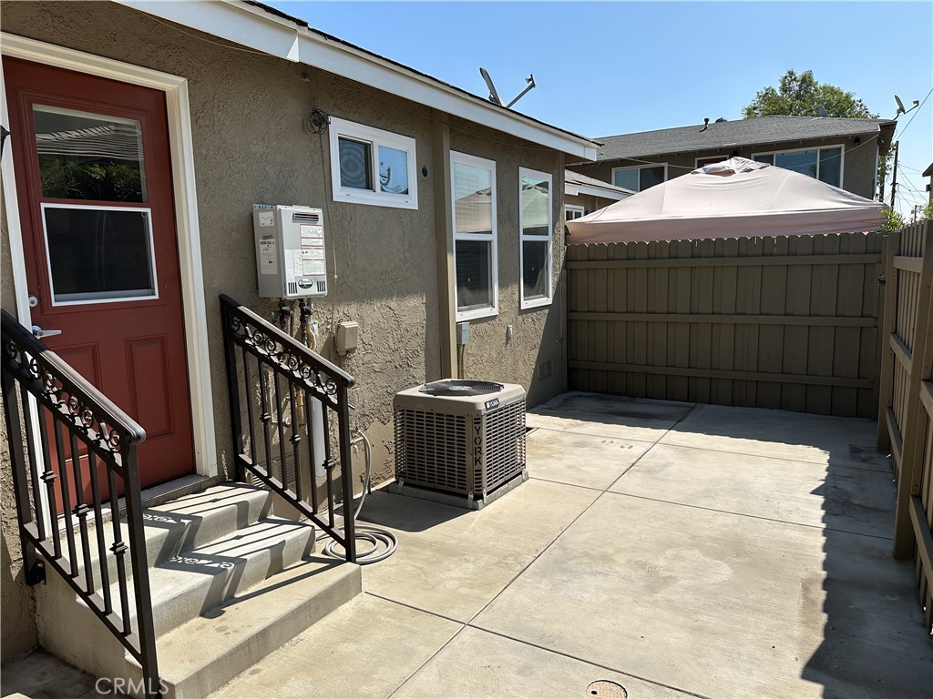 406 S 5th Avenue Property Photo 19