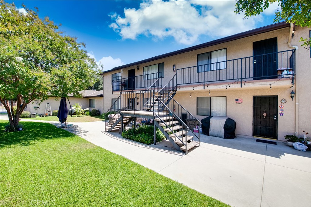 539 N San Gabriel Property Photo 4