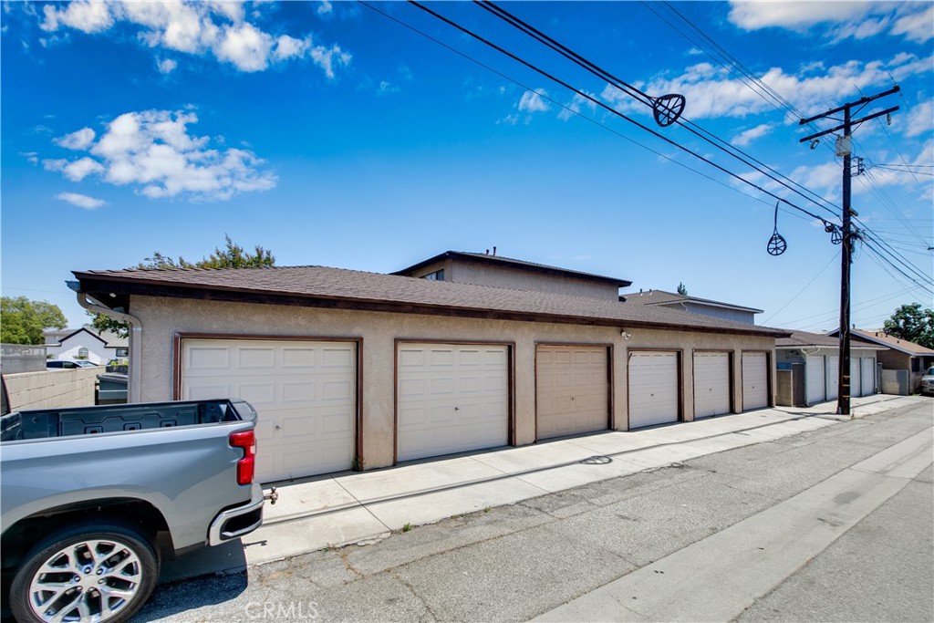 539 N San Gabriel Property Photo 6