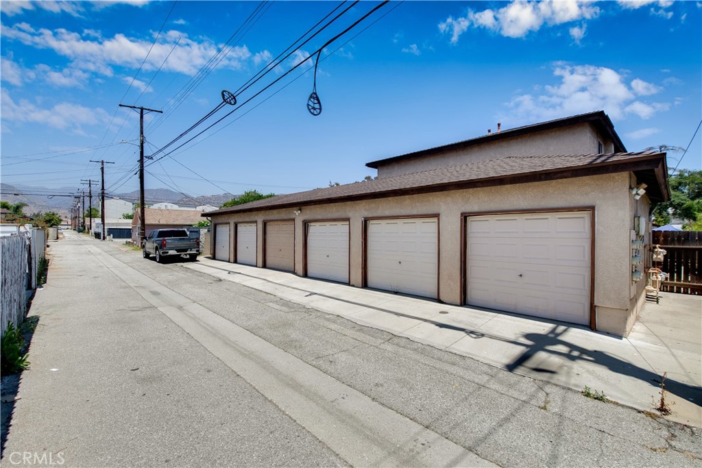 539 N San Gabriel Property Photo 7
