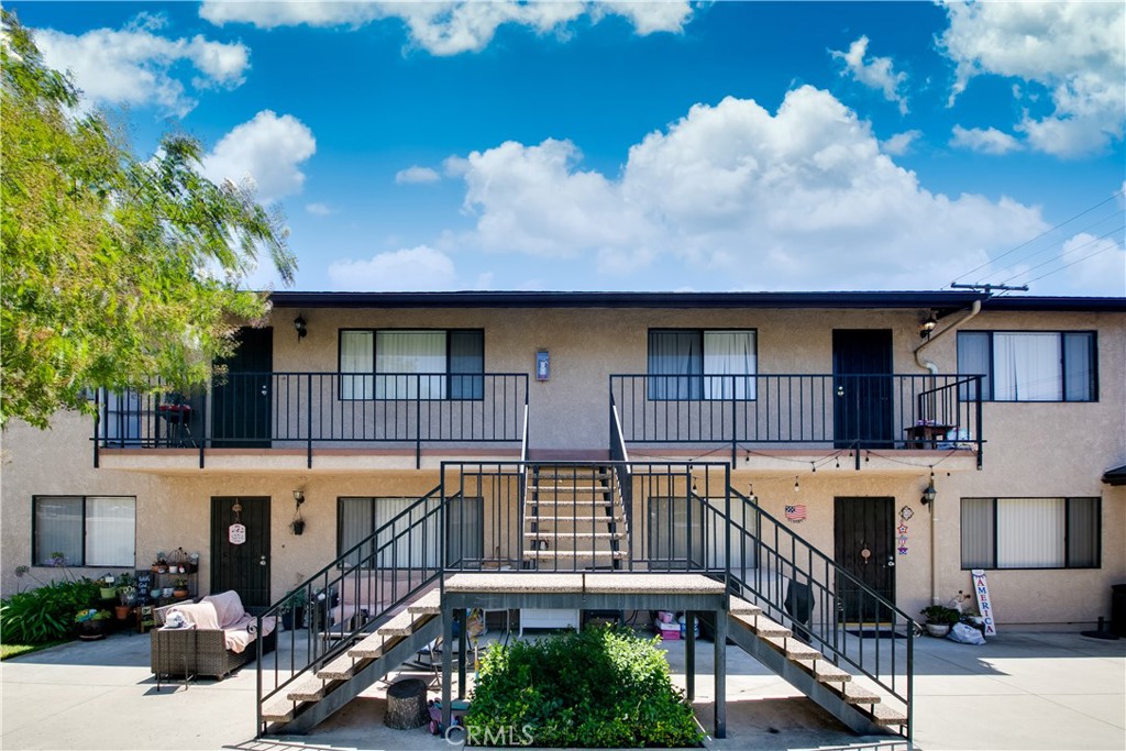 539 N San Gabriel Property Photo 8