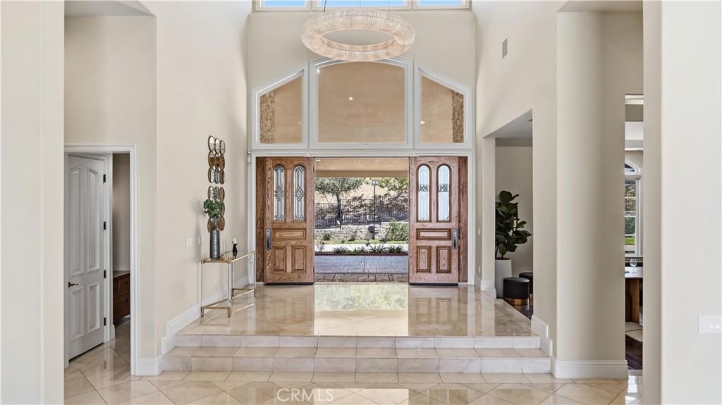417 Long Canyon Property Photo 7