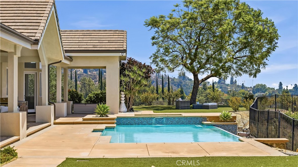 417 Long Canyon Property Photo 34