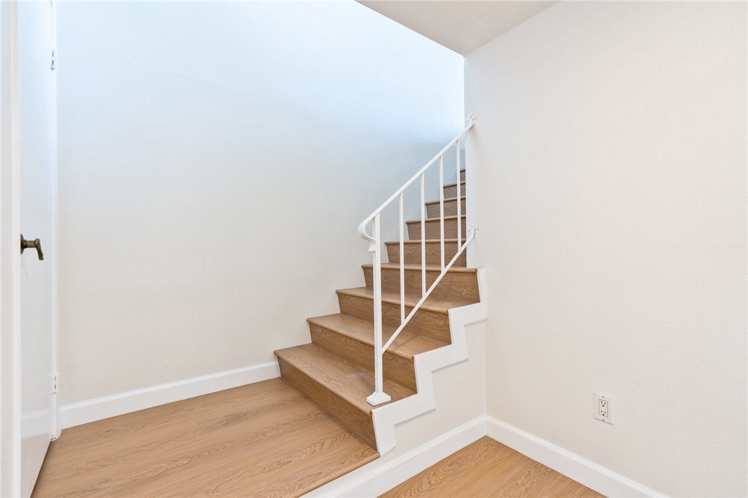 1674 Aspen Village Way Property Photo 9