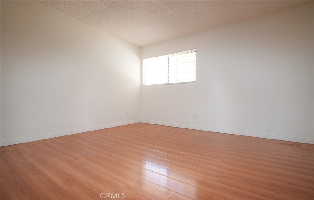 16600 Seville C Property Photo 6