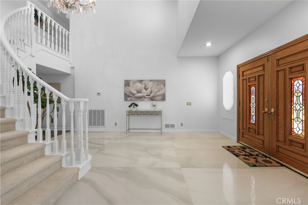 1136 Columbia Road Property Photo 7