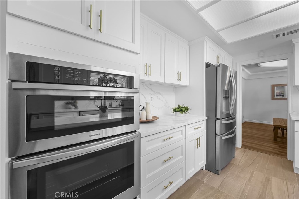 1136 Columbia Road Property Photo 19