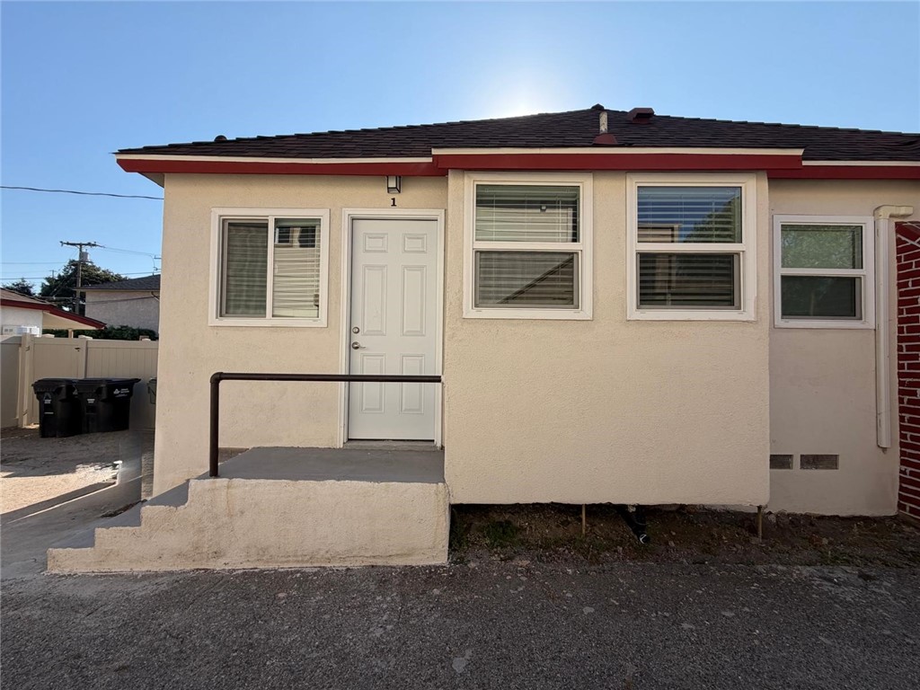 920 W Olive Avenue 1 Property Photo 1