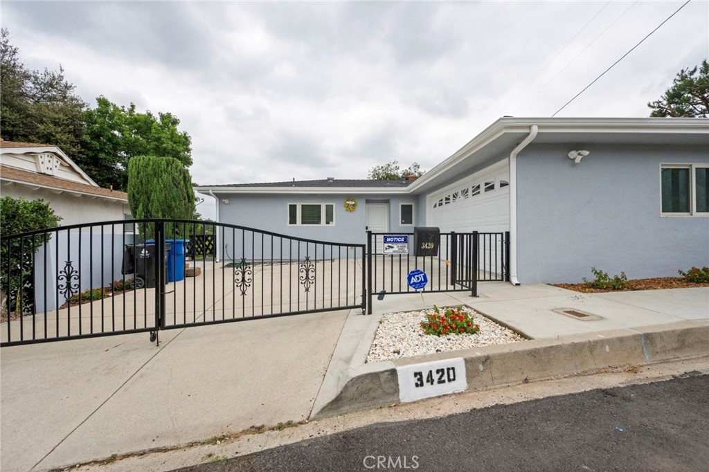 3420 Verdugo Vista Terrace Property Photo 2
