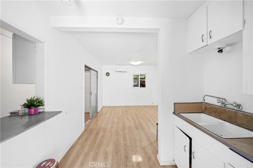 5916 Rosemead Blvd Property Photo 16