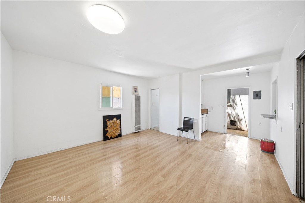5916 Rosemead Blvd Property Photo 19